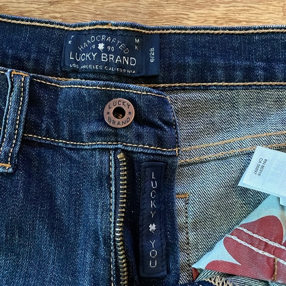 Lucky Brand The Bermuda Shorts 6 / 28 - Picture 4 of 5